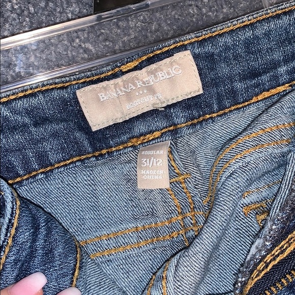 BANANA REPUBLIC BOOTCUT JEANS - Picture 4 of 4